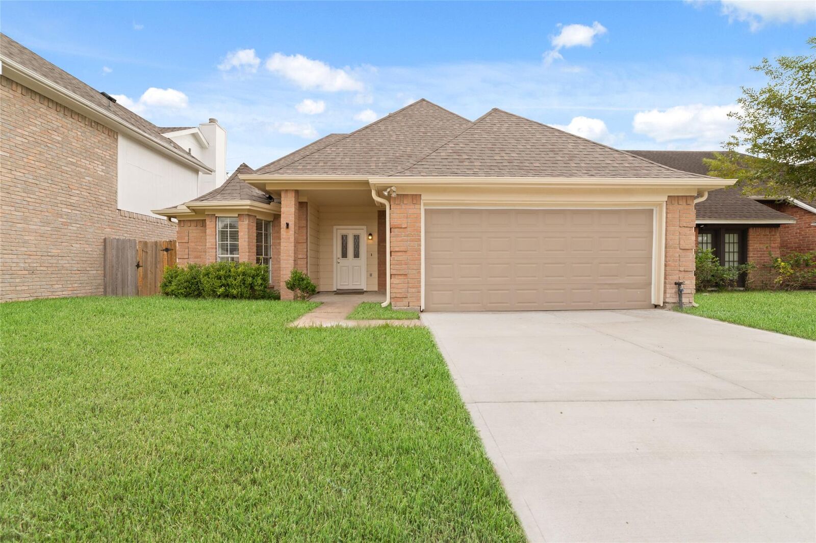 Property Photo:  13551 Pasa Robles Lane  TX 77083 