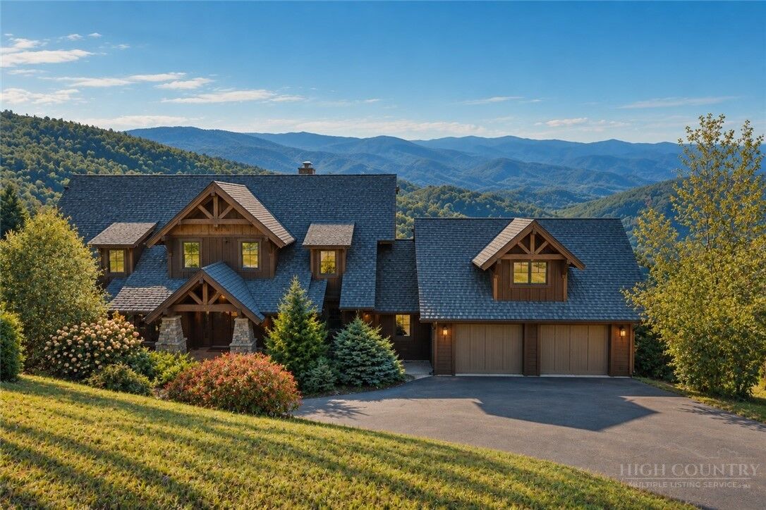 Property Photo: 862 Buffalo Nvno NC 28698