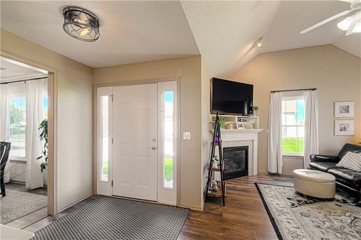 Property Photo:  9807 N Potter Avenue  MO 64157 
