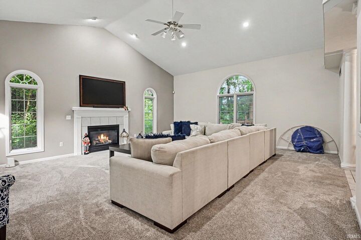 Property Photo:  2166 Willow Creek Drive  IN 46545-8920 
