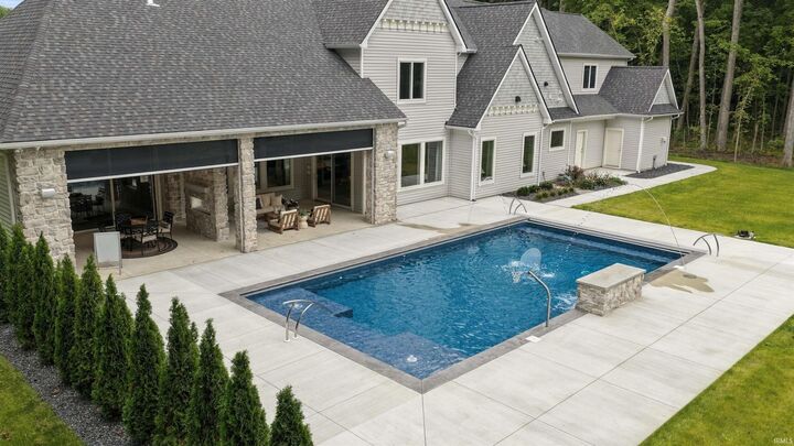 Property Photo: 14546 Magnolia Parkway IN 46845