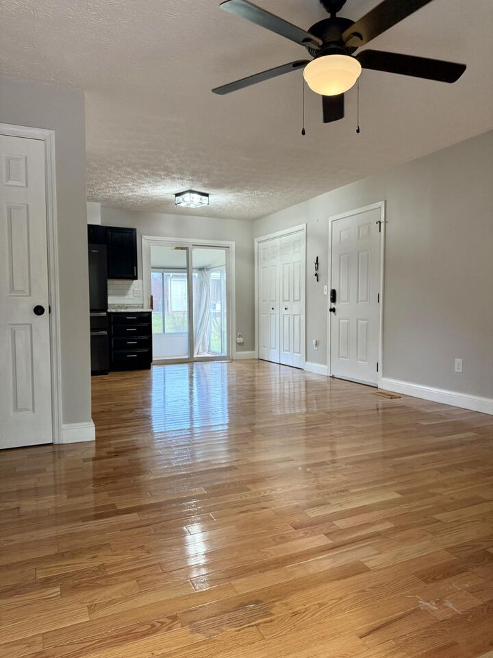 Property Photo:  216 Maher Drive  KY 40351 