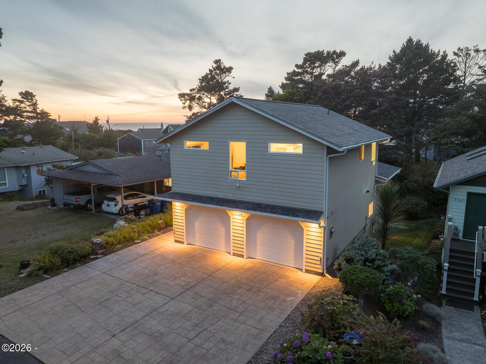 Property Photo: 7155 Glen Avenue OR 97388