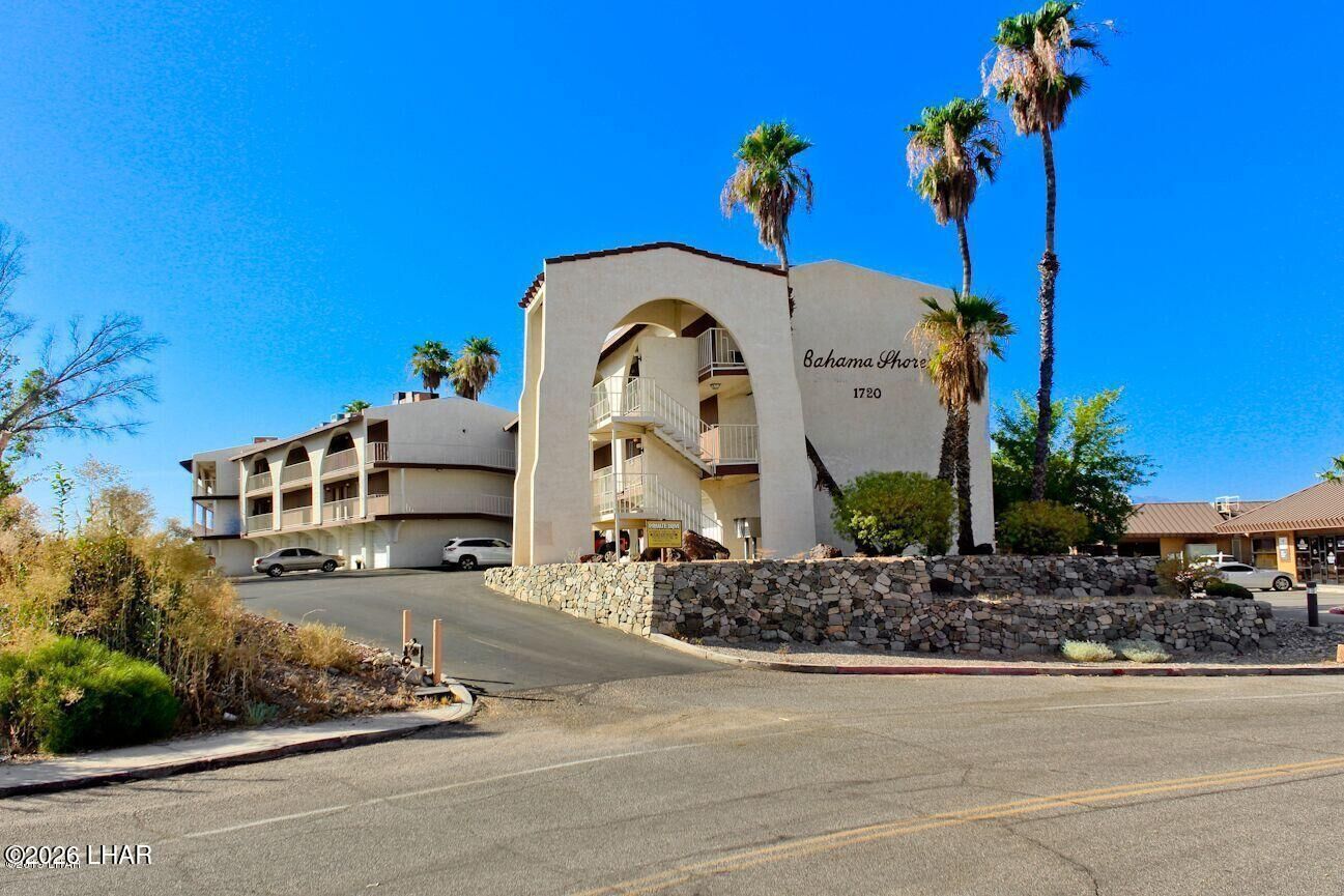 Property Photo:  1720 Bahama Ave A2  AZ 86403 