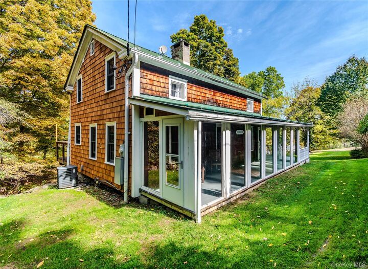 Property Photo:  691 Smithfield Road  NY 12546 