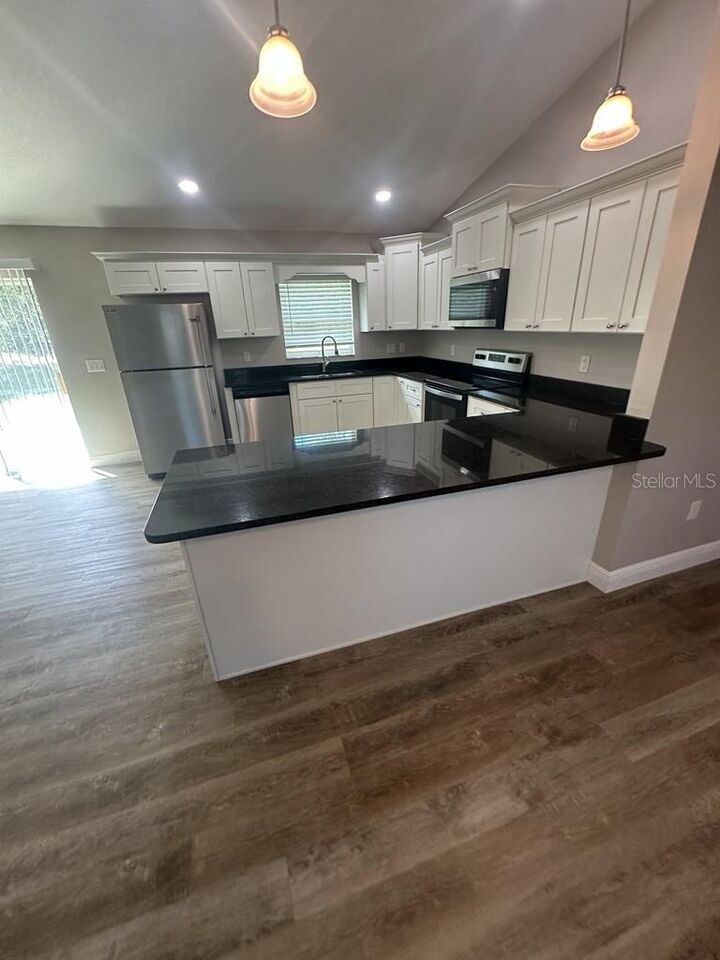 Property Photo:  2854 W Edison Place  FL 34433 