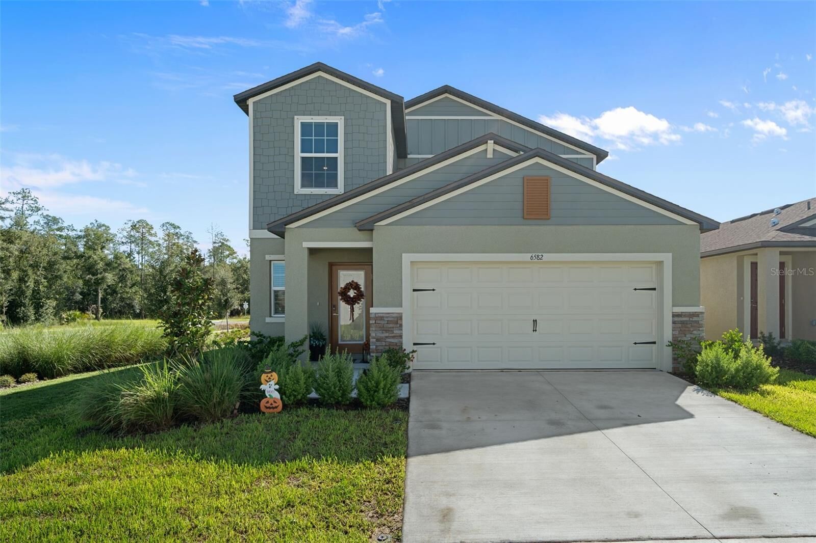 Property Photo:  6582 Porch Light Drive  FL 34655 