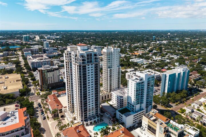Property Photo:  300 Beach Drive NE 1804  FL 33701 