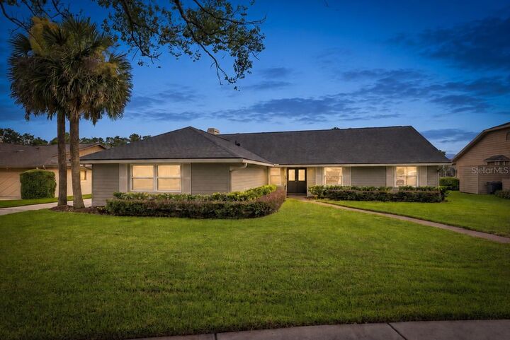 Property Photo:  434 Twisting Pine Circle  FL 32779 