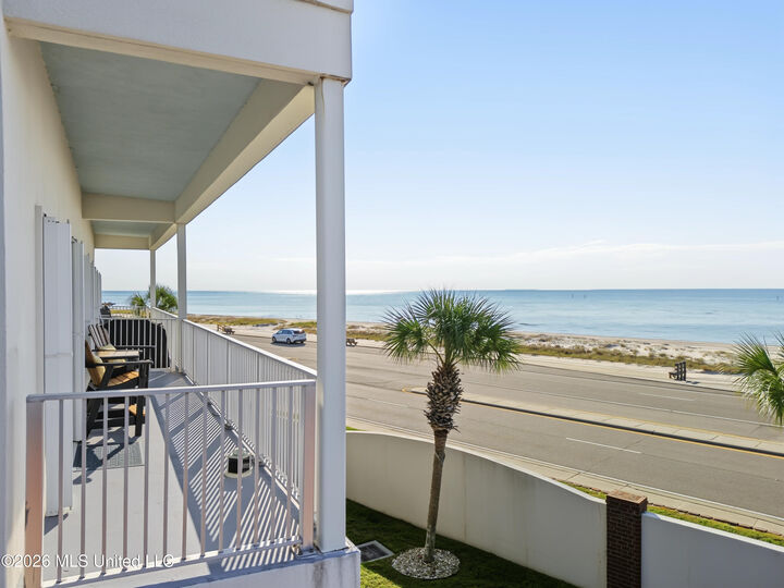 Property Photo:  1453 E Beach Boulevard  MS 39571 