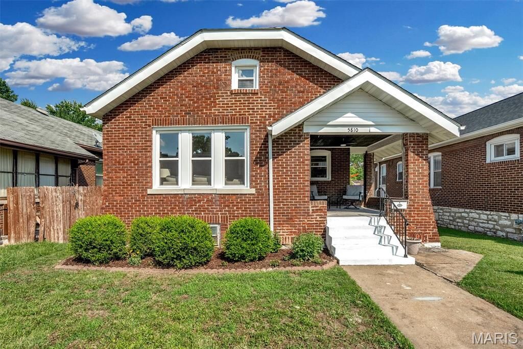 Property Photo: 5810 S Kingshighway Boulevard MO 63109