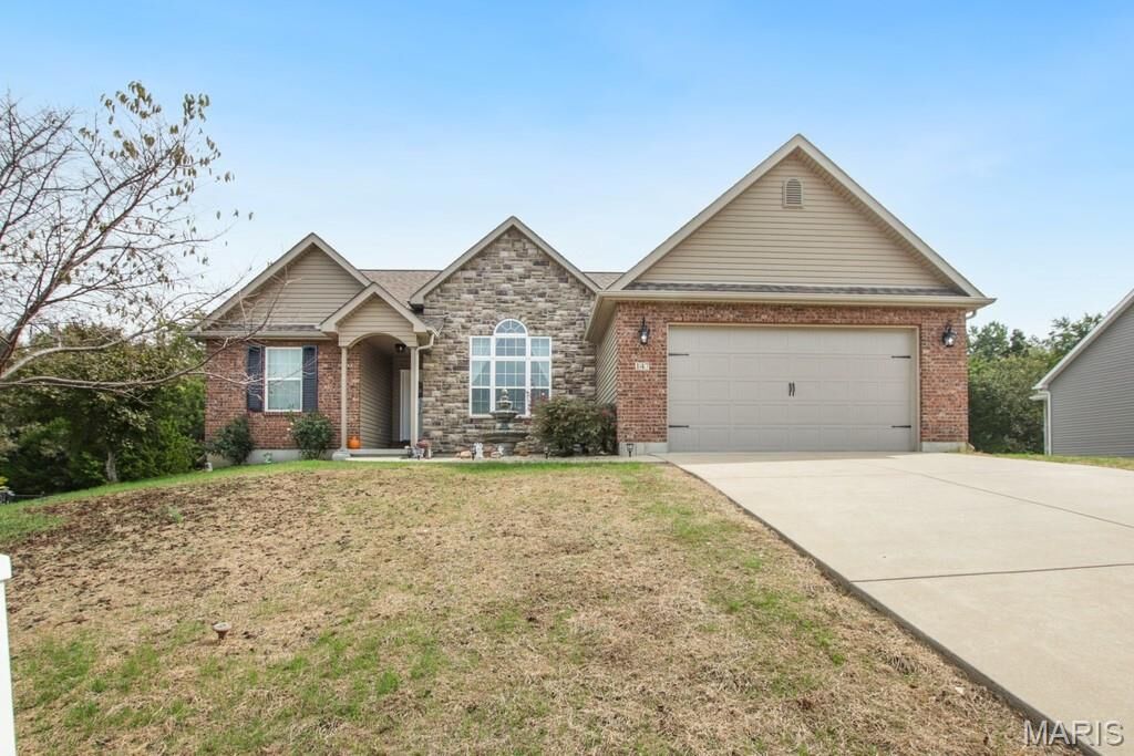 Property Photo: 147 Vista Vallarta Drive MO 63084