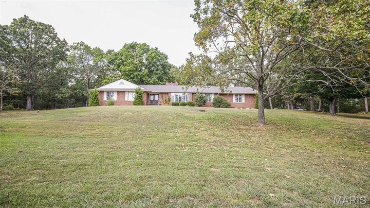 Property Photo:  12901 Mohawk Drive  MO 63023 