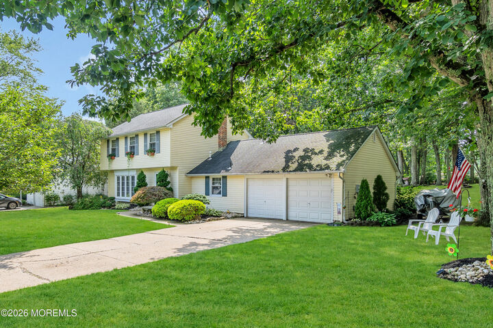 Property Photo: 11 Dunbarton Road NJ 08527