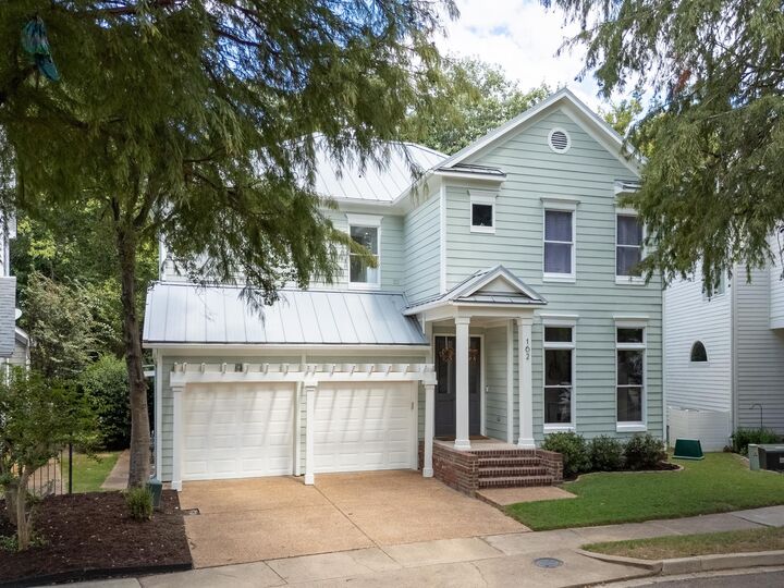 Property Photo:  162 Harbor Isle Cir N  TN 38103 