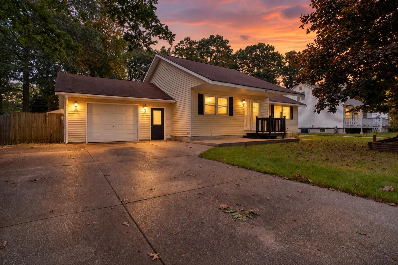 Property Photo:  3171 Kooi Street  MI 49444 