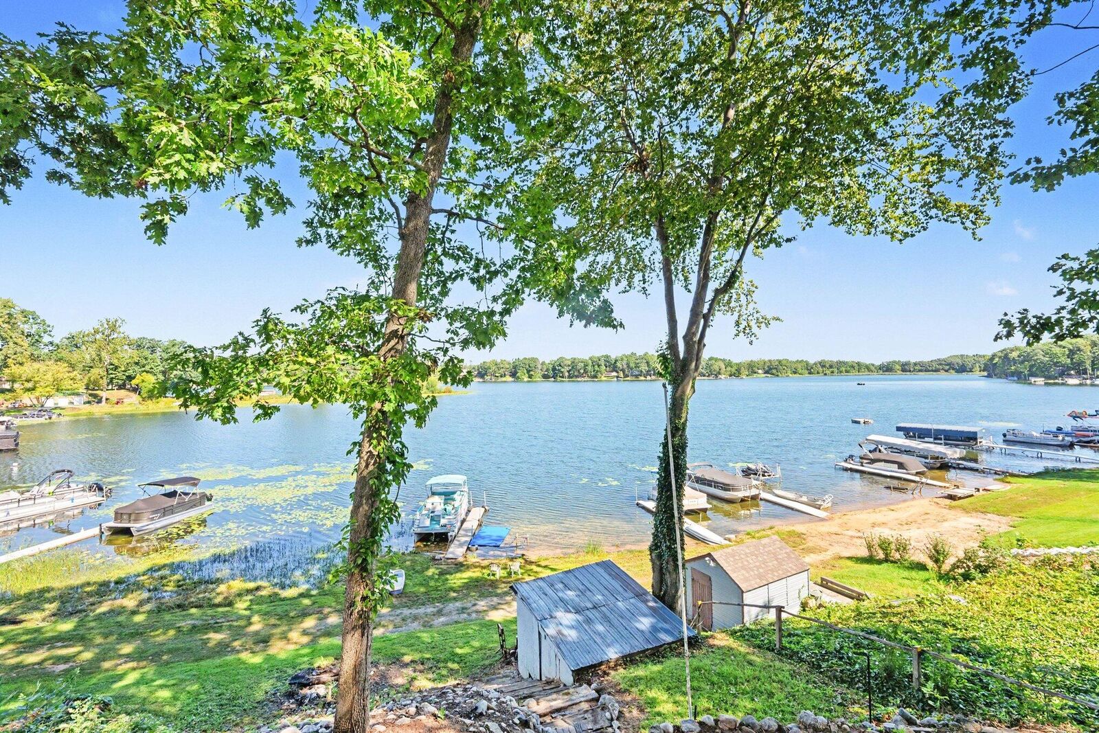 Property Photo:  48164 70th Avenue  MI 49045 