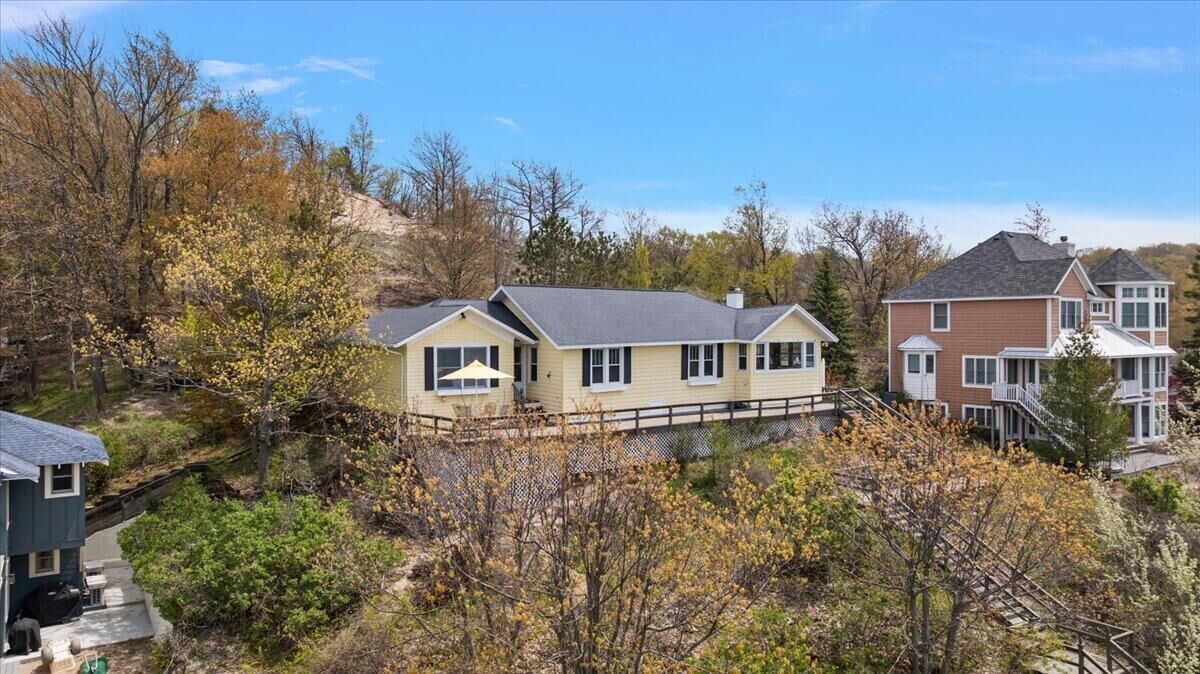Property Photo:  2448 Blue Bell Court  MI 49434 