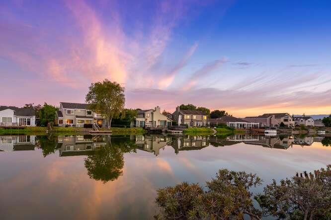 Property Photo:  619 Marlin Court  CA 94065 