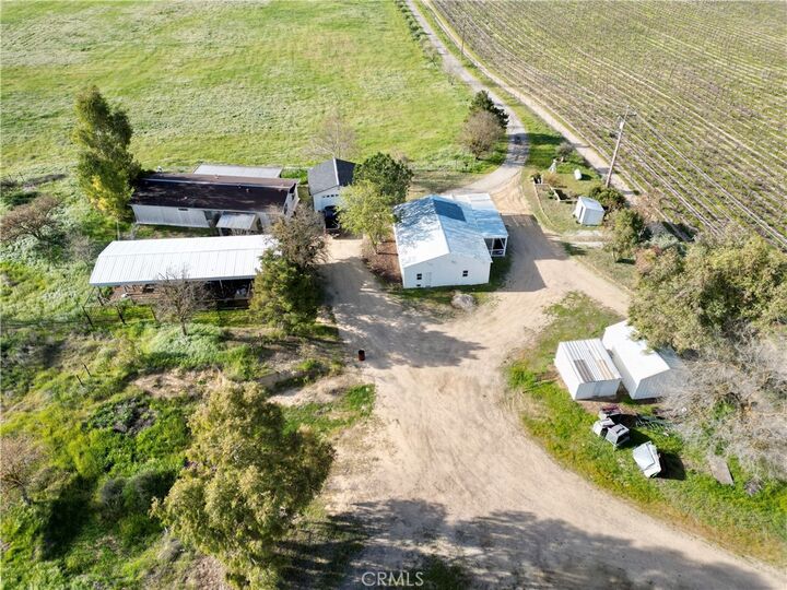 Property Photo: 3980 Linne CA 93446