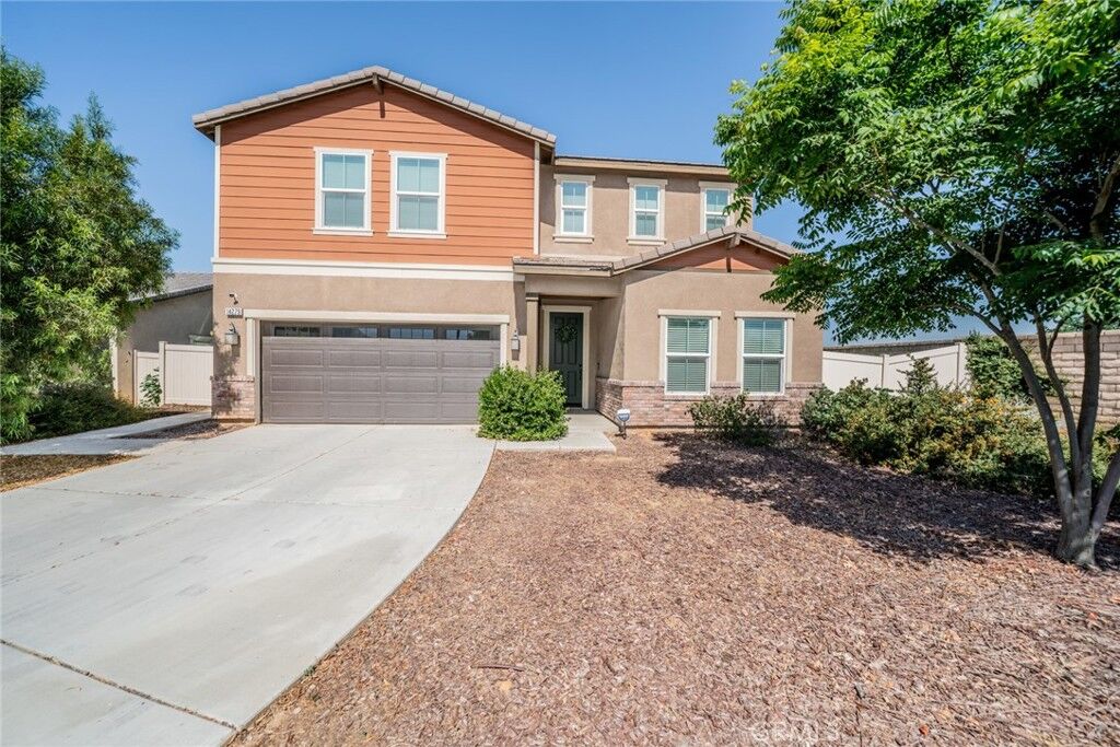 Property Photo:  14279 Blue Bonnet  CA 92555 
