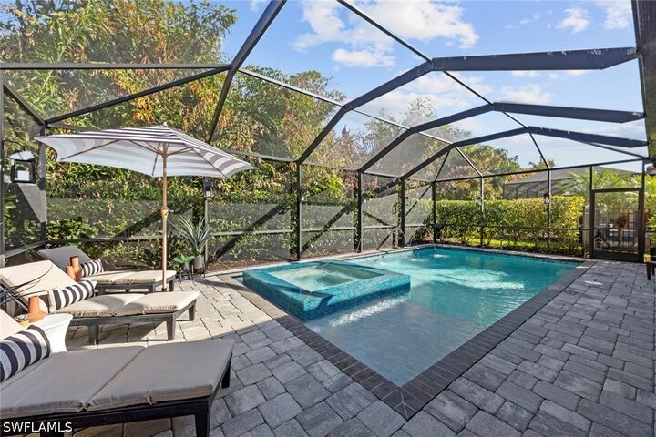 Property Photo:  8712 Westwood Oaks Place  FL 33908 