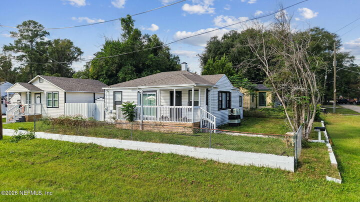 Property Photo:  5202 Birkenhead Road  FL 32210 