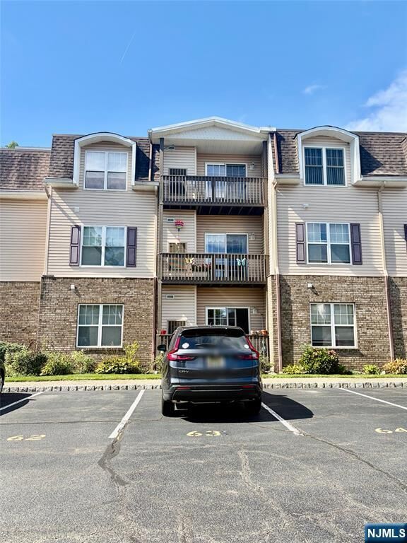 Property Photo: 132 Cannella Way 132 NJ 07457