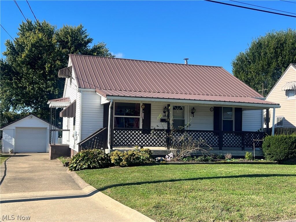 Property Photo:  4814 3rd Avenue  WV 26101 