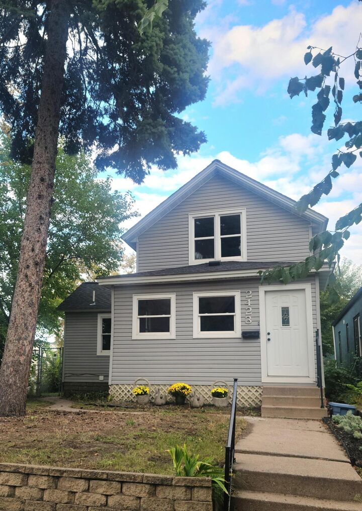 Property Photo:  2423 Quincy Street NE  MN 55418 