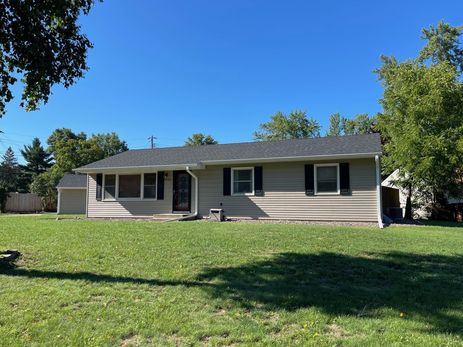 Property Photo:  2360 Spruce Place  MN 55110 
