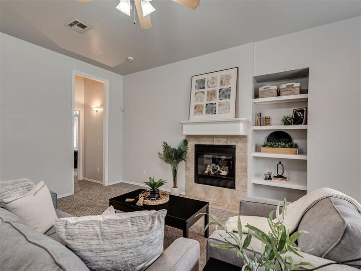 Property Photo:  2308 Naples Way  OK 73034 