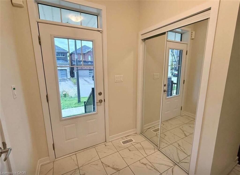 Property Photo:  24 Owl Lane  ON N3W 0G5 