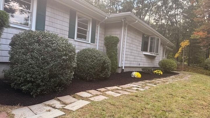 Property Photo:  15 Crest Dr  MA 02030 