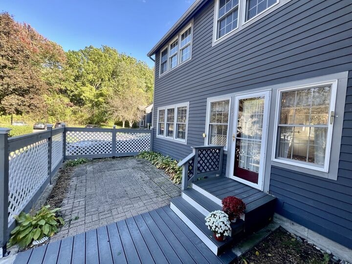 Property Photo: 62 Amity Place 62 MA 01002