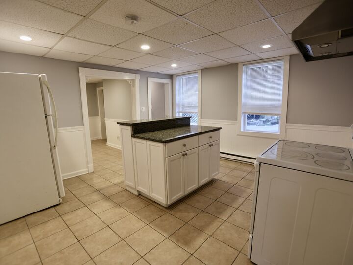 Property Photo:  6 Berkeley St  MA 01605 