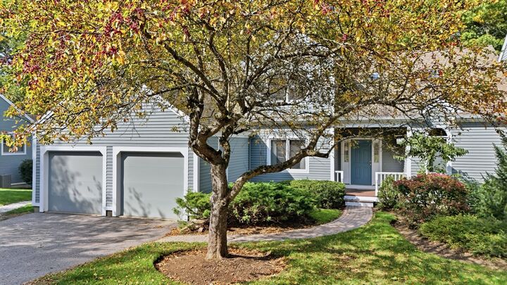 Property Photo:  14 Windingwood Ln 14  MA 01720 