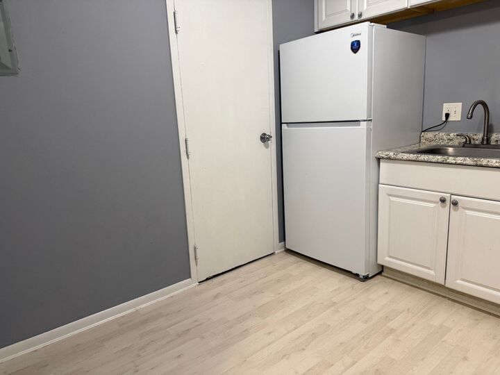 Property Photo: 302 Boston Post Rd 10 MA 01752