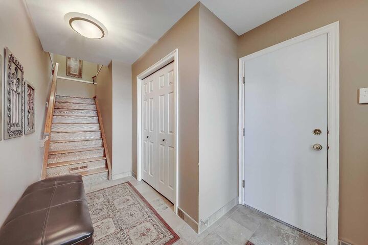 Property Photo:  446 Killarney Glen Court SW  AB T3E 7H4 