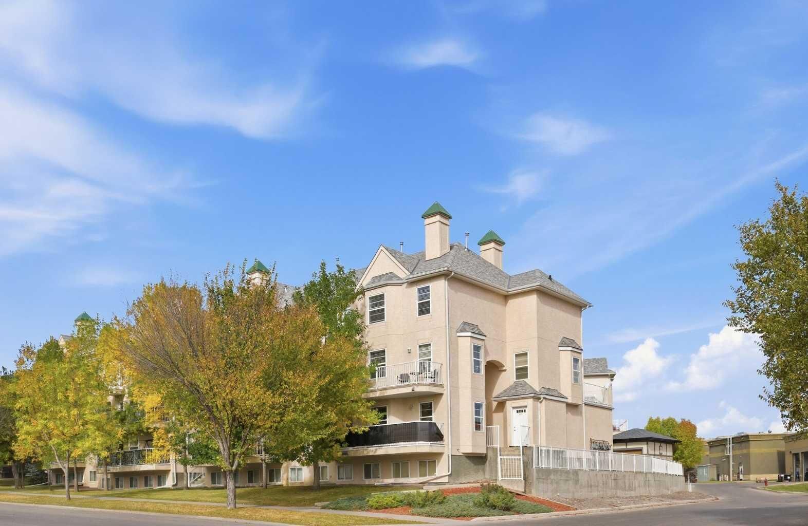 Property Photo:  50 Westland Road 220  AB T1S 2G4 