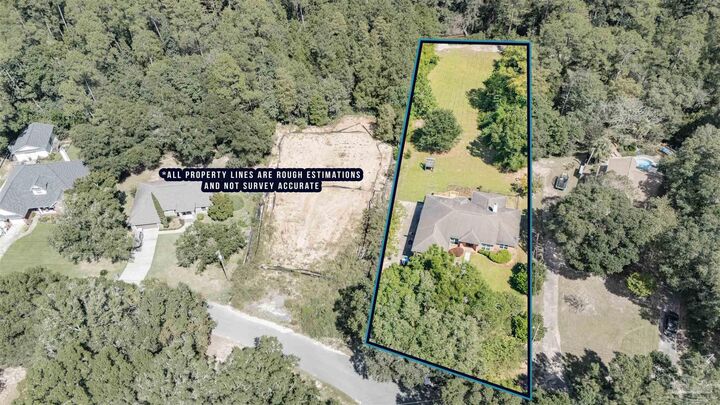 Property Photo:  5212 Crystal Creek Dr  FL 32571 