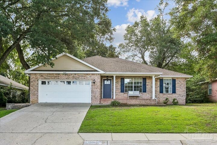 Property Photo:  10144 Crest Ridge Dr  FL 32514 