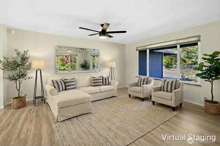 Property Photo:  209 NE Mulberry Lane  WA 98311 