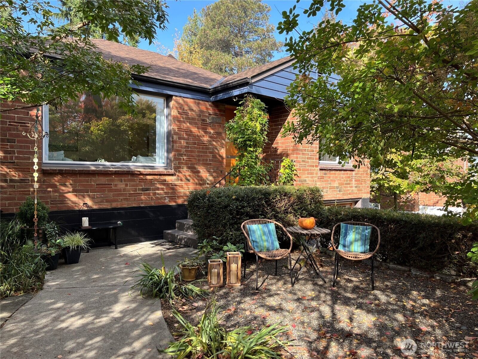 Property Photo:  10523  13th Avenue NW  WA 98177 