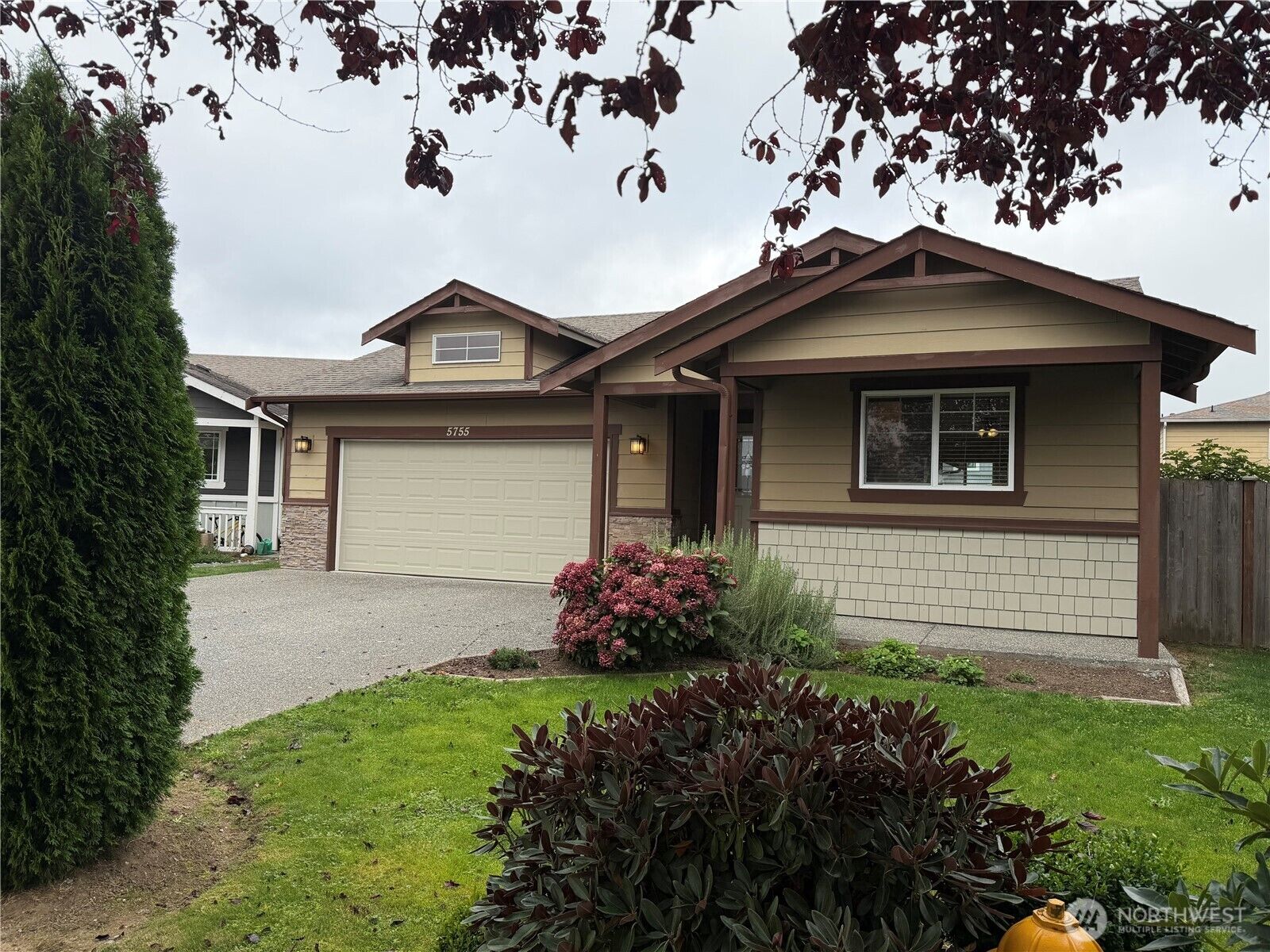 Property Photo:  5755  122nd Place NE  WA 98271 