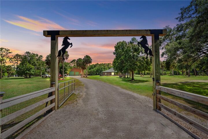 Property Photo:  32801 N US Highway 441  FL 34972 