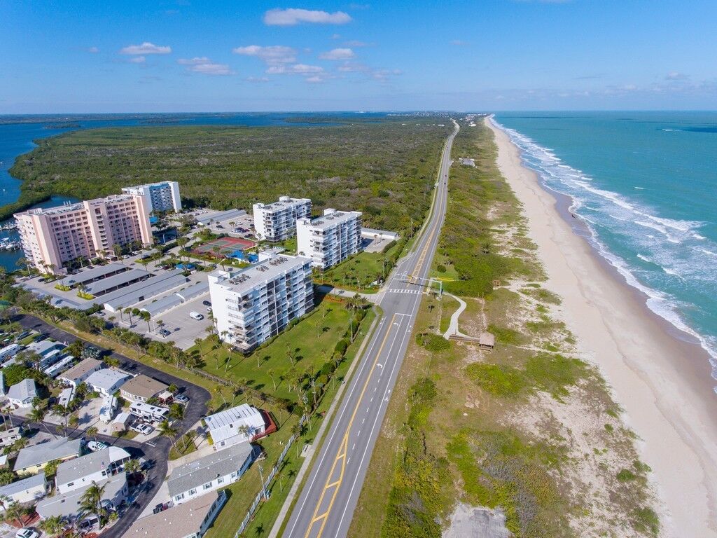 Property Photo: 5151 N Highway A1a Highway 313 FL 34949