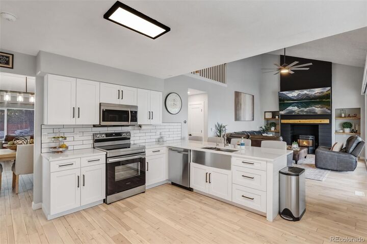 Property Photo:  6550 S Oak Court  CO 80127 