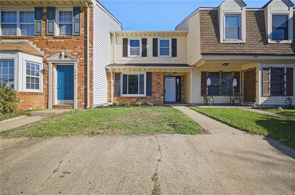 Property Photo: 1561 Jameson Dr VA 23464