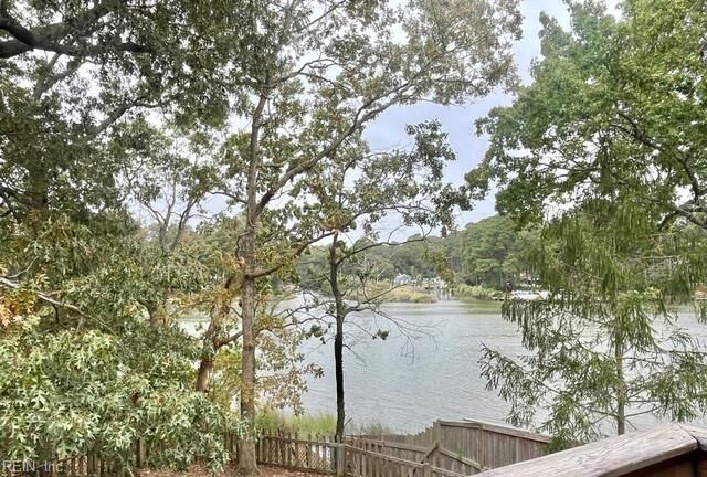 Property Photo: 514 Benlea Ct VA 23454